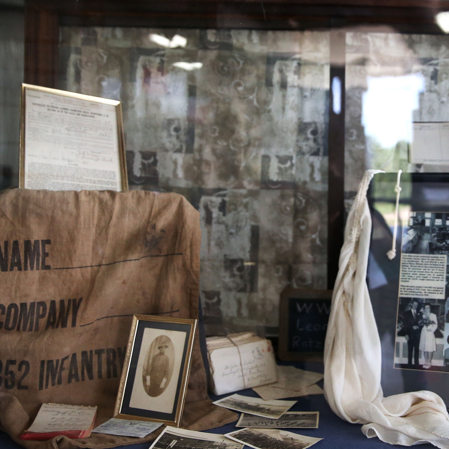 072819_WWI exhibit at Henderson Museum09_ns.jpg